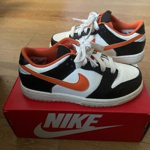 Kids Nike dunk low (worn)